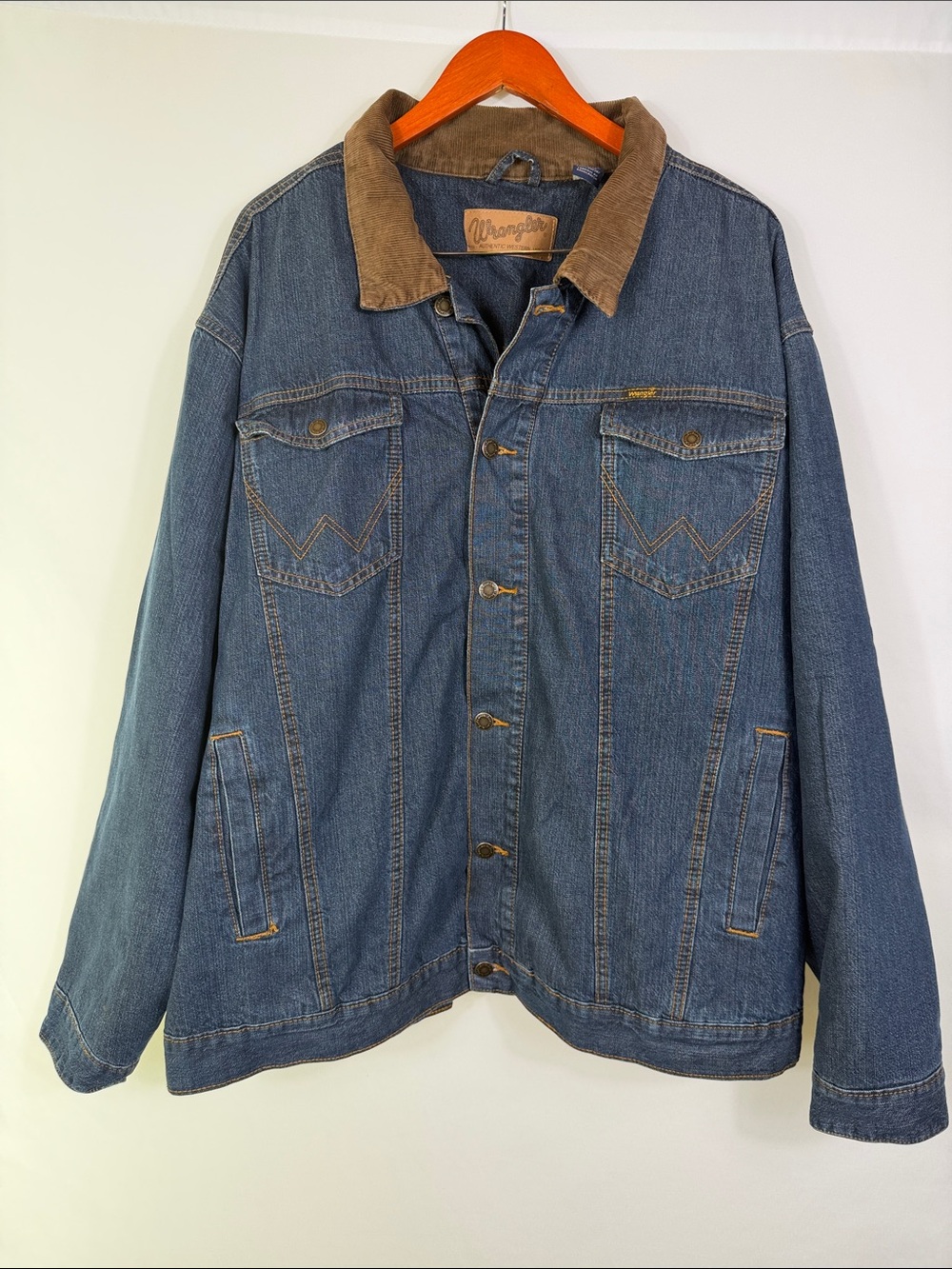 Wrangler Blue Denim Jacket with Brown Corduroy Collar. Plaid liner. Mens XXL